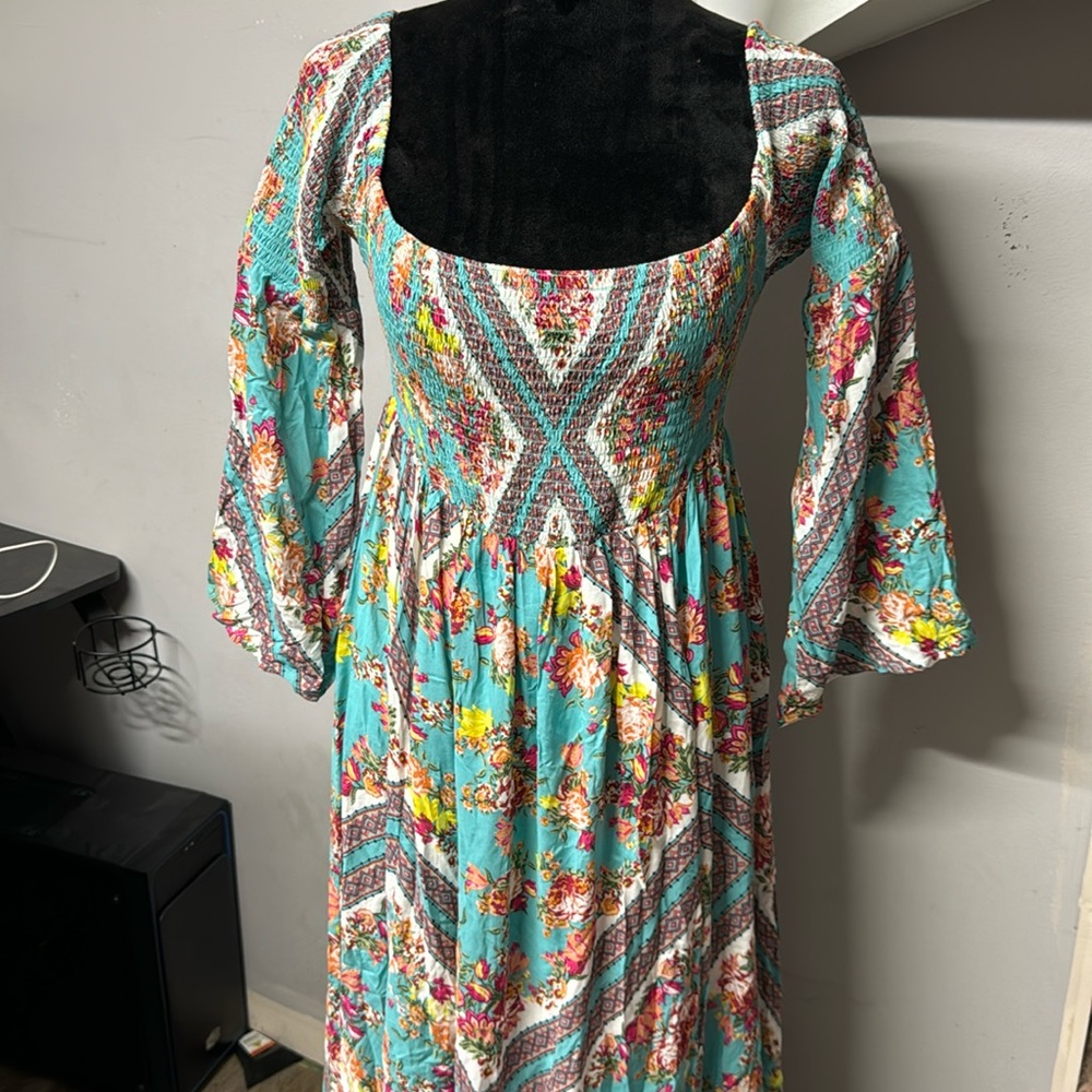 Off shoulder maxi dress